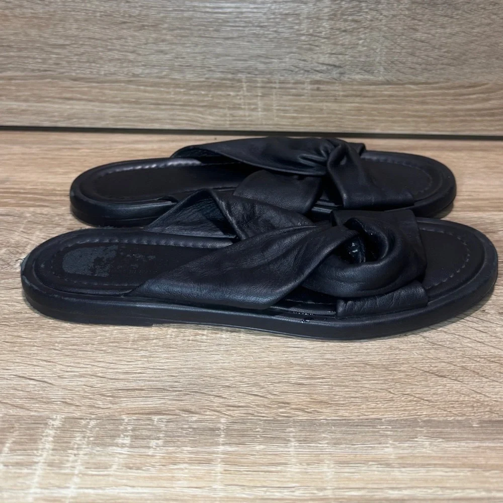Everlane The Day Twist Slip On Sandals Black Leather Women’s Size 7.5 Flats - Picture 4 of 14